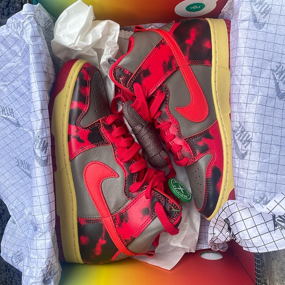 Brand new Nike Dunk High 1985 Red Acid Wash